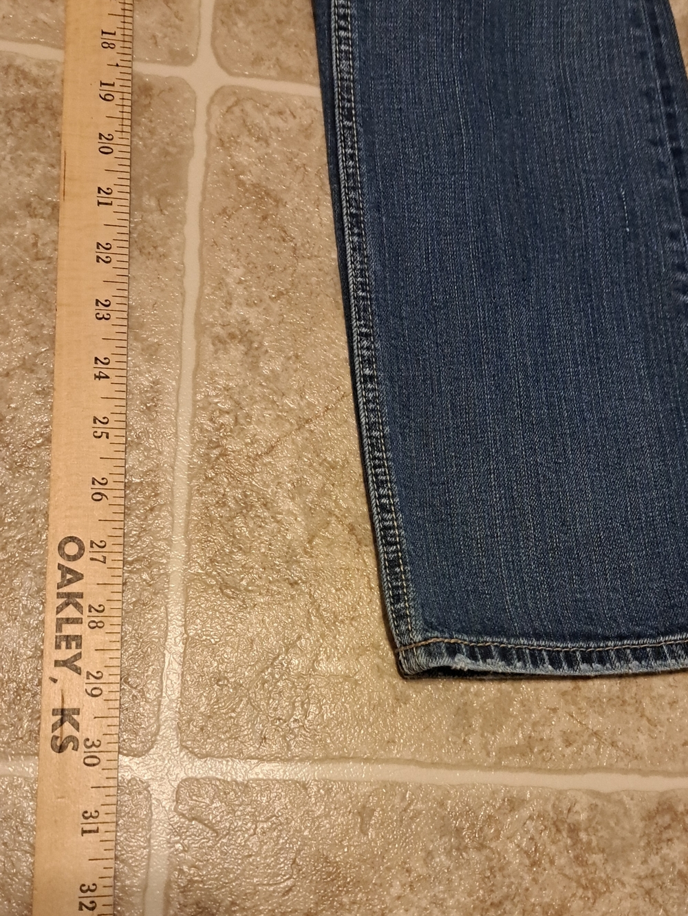 Size 29 Women's Silver Classic Women's Blue Denim Jeans - Picture 7 of 10